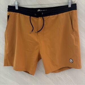 Vuori Peak Boardshorts Men 34 Turmeric Micro Dot Waistband Beach Performance